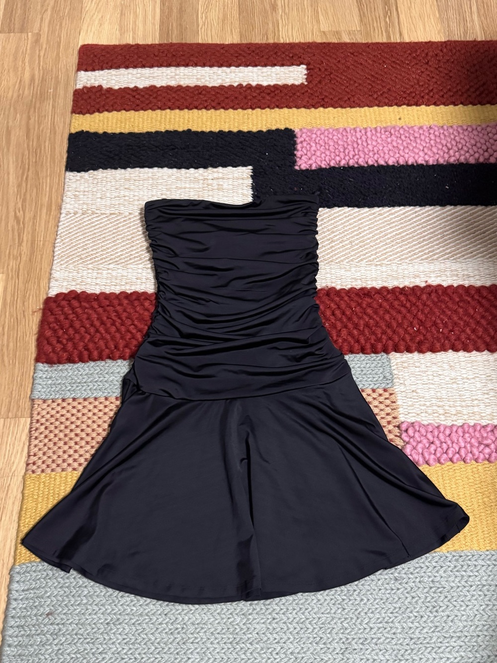 Aritzia Ten by Babaton Black Strapless Ruched Mini Dress